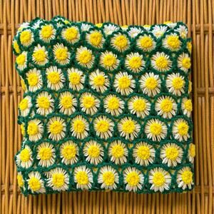 Vintage Handmade Daisy Crochet Afghan Blanket 86" x 51" Floral Yellow Green